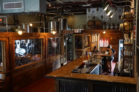 Iron Duke Brewing - Bar Area