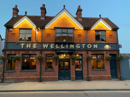 The Wellington - Frontage