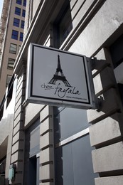 Chez Fayala