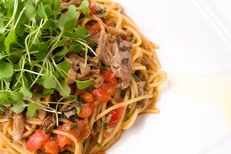 Spaghetti with oyster mushrooms