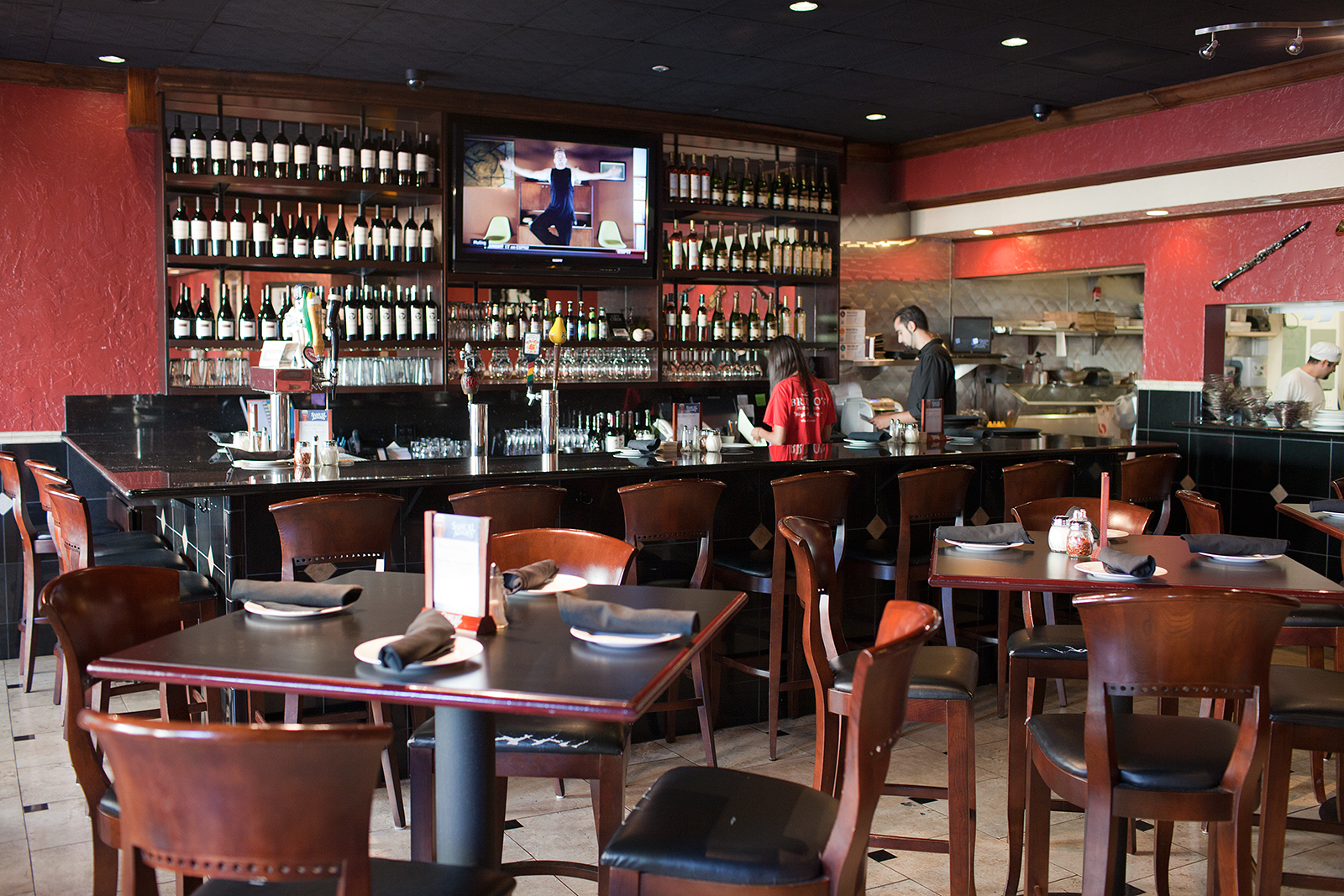 Bruno s Pizzeria Cucina Restaurant Info And Reservations