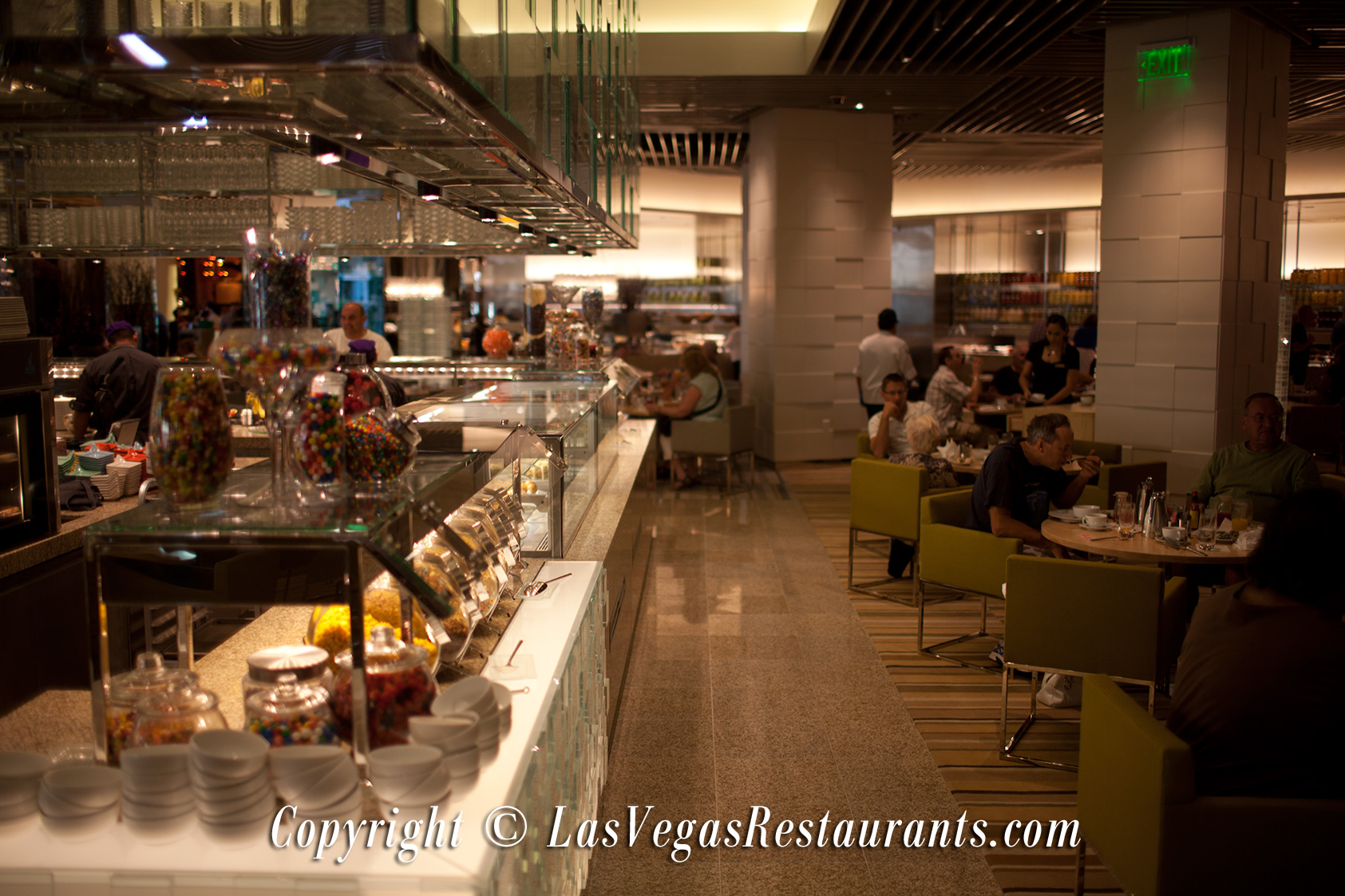 Bacchanal Buffet reopens its weekend brunch at Caesars Palace - Eater Vegas