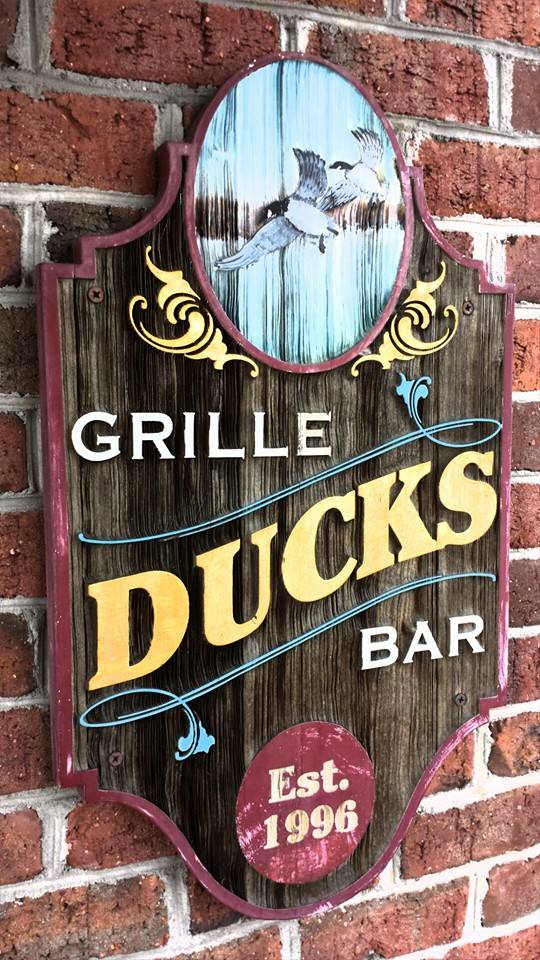 Ducks Sports Bar & Grill