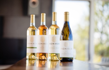 Iron Hub Winery - Iron Hub Winery White Wines