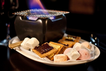 N9NE Steakhouse - Some More S'mores with FIRE
