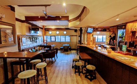 Ferry Inn - Main Bar