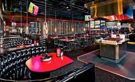 La Jolla Strip Club - Dining Room