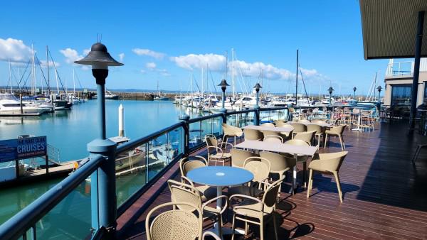 Harbourview Restauarant - Optional deck dining