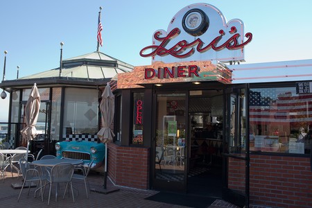 Lori's Diner - Lori's Diner