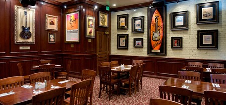 Hard Rock Cafe - Dining Room