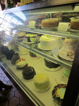 Sweet Lady Jane - Cake Display