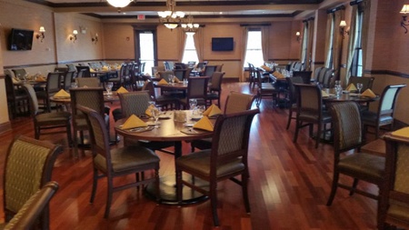 The Hawk Country Club - Dining Room