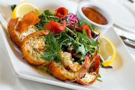 Oceans 33 - Grilled Shrimp Salad