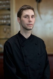 Chris Bulen - Chef de Cuisine Chris Bulen